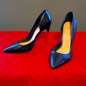 ALDO SZ 7 gold stiletto heels